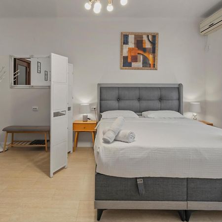 Upscale Studio, Walking Distance From The Old Town ブカレスト エクステリア 写真